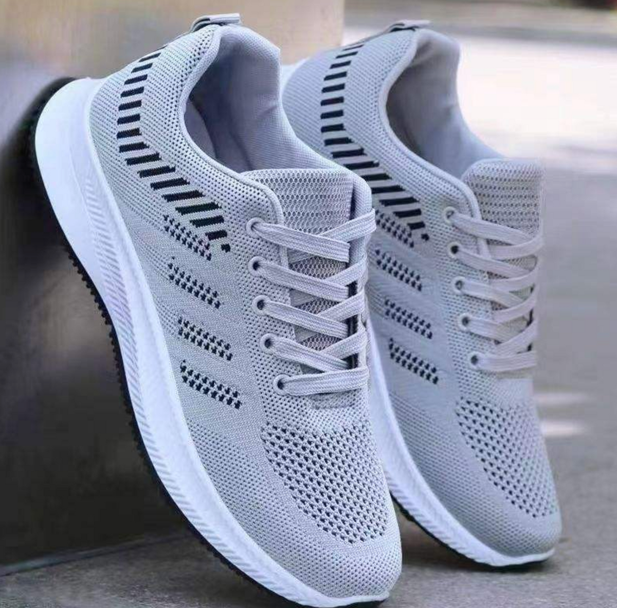 Men’s Breathable Casual Sneakers