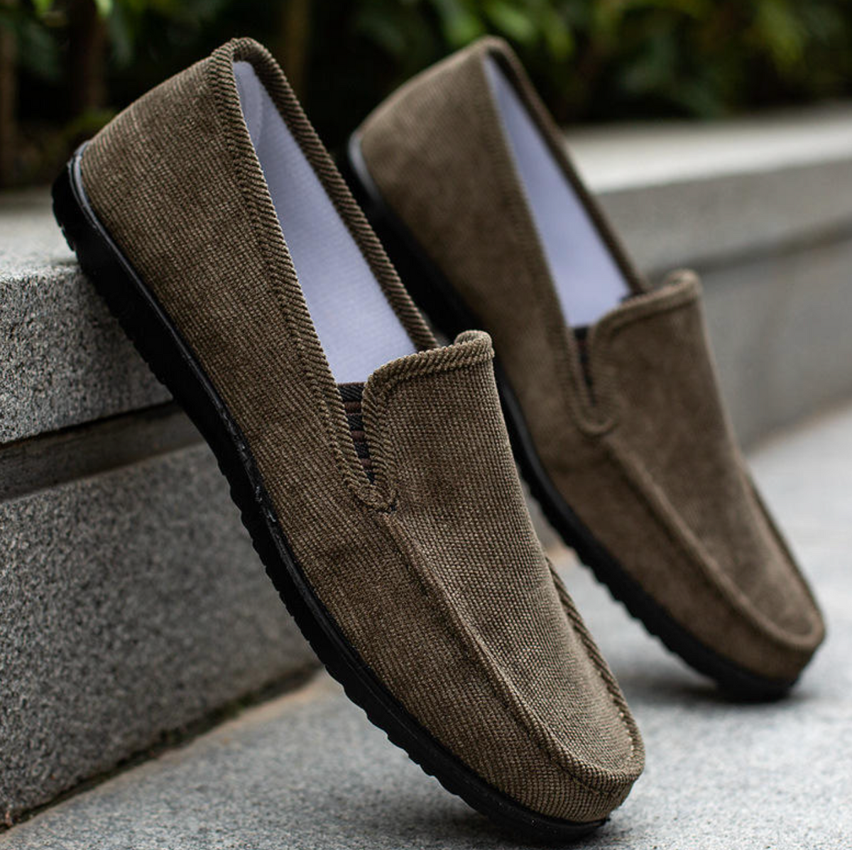 Men’s Plus Size Casual Shoes